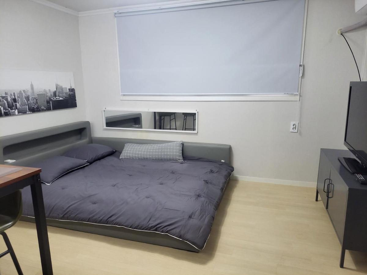 Newly Renovated 2 Bedroom Apartment #7 Seoul Exterior foto